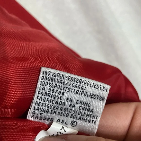 Le Suit Women's Red Skirt Suit - Picture 7 of 13